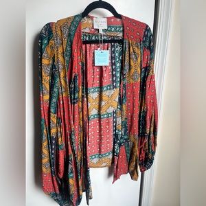 *New with tags, never worn!* balloon sleeve cardigan